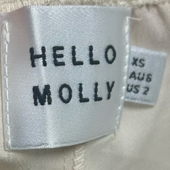 Hello Molly Elegant Cream Maxi Dress. Size XS. - Picture 9 of 10